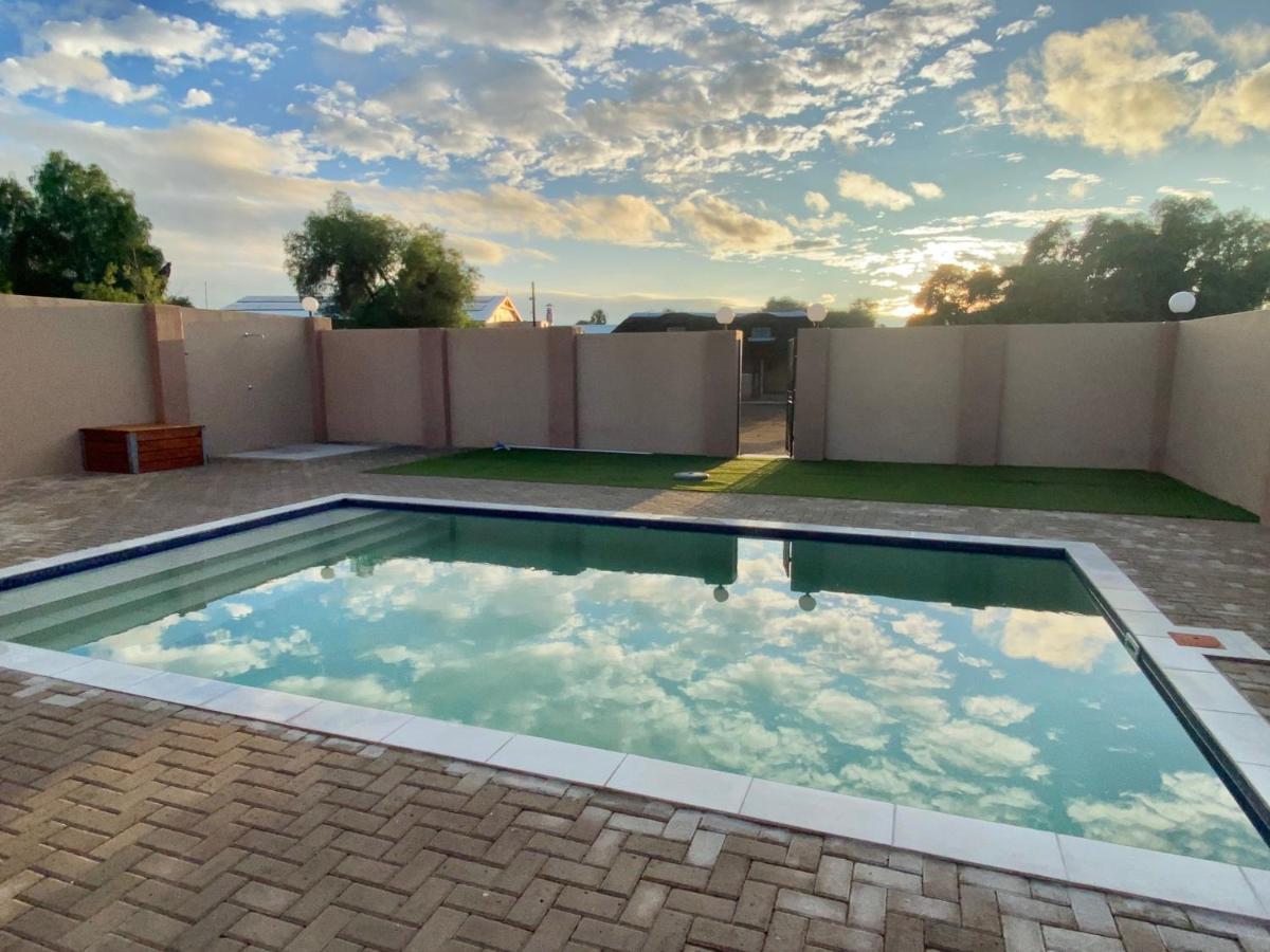 Schuetzenhaus Guesthouse Keetmanshoop Luaran gambar