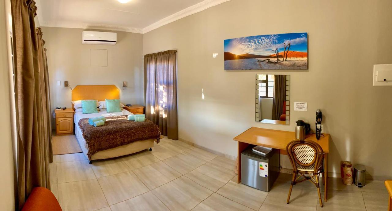 Schuetzenhaus Guesthouse Keetmanshoop Luaran gambar